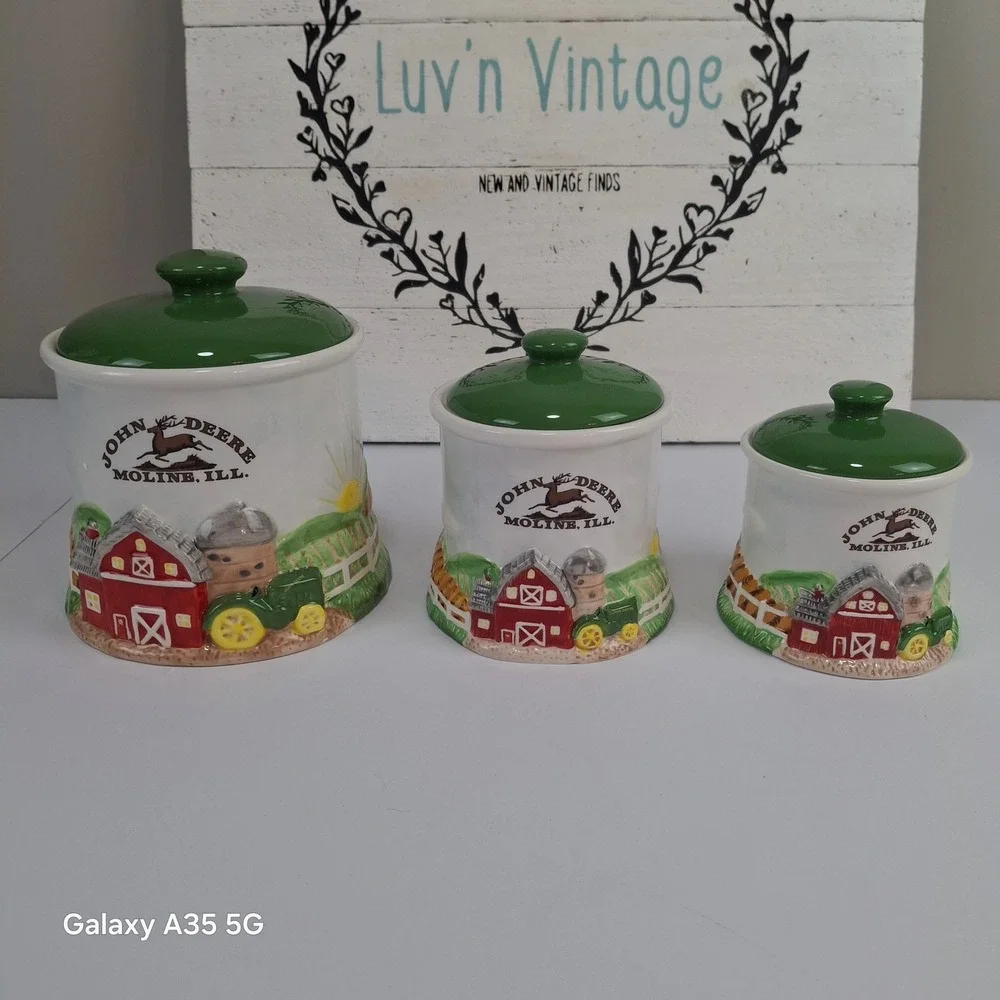 John Deere 3 Pce Ceramic Canister Set Farm Tractor Barn Scene Sunbelt‎ 106044-01